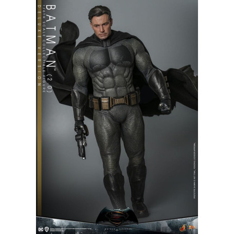 https://www.figurine-collector.fr/104558-large_default/hot-toys-dc-comics-batman-v2-dx-batman-v-superman-l-aube-de-la-justice-movie-masterpiece-16-32cm.jpg