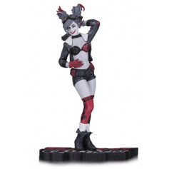DC Direct Red, White & Black statue Harley Quinn