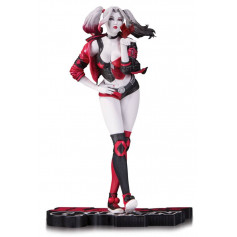 DC Direct Statue Harley Quinn Red Black and white by Stanley Lau