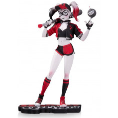 DC Direct Statue Harley Quinn Red Black and white by DC Comics Limited Edition by Mingjue Helen Chen - 18cm