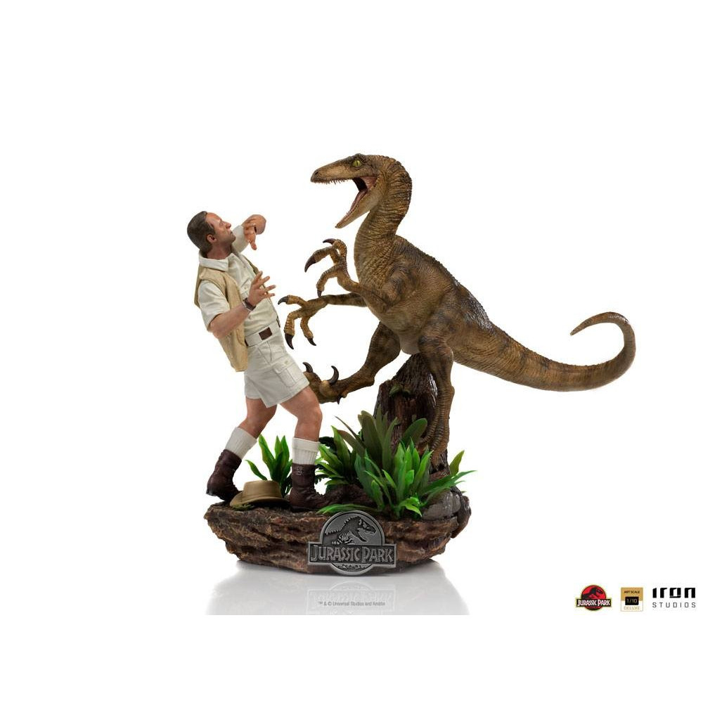 Iron Studios - Clever Girl - Jurassic Park 1/10 Deluxe Art Scale Figurine