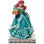 Disney Traditions - la Petite Sirene - Ariel portant les cadeaux