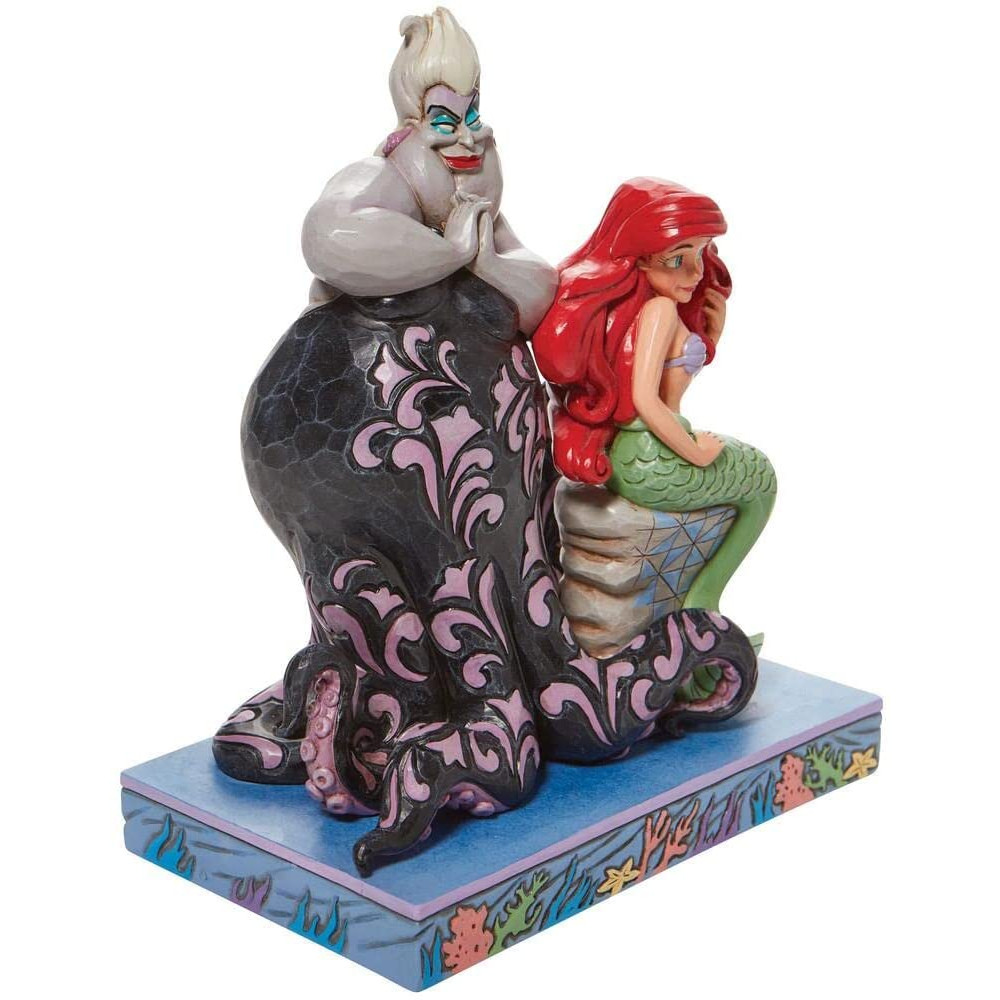 Figurines Ariel la petite sirène et Ursula 