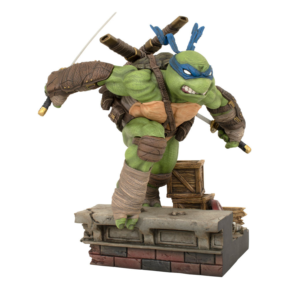 Diamond Gallery - LEONARDO - Teenage Mutant Ninja Turtles TMNT